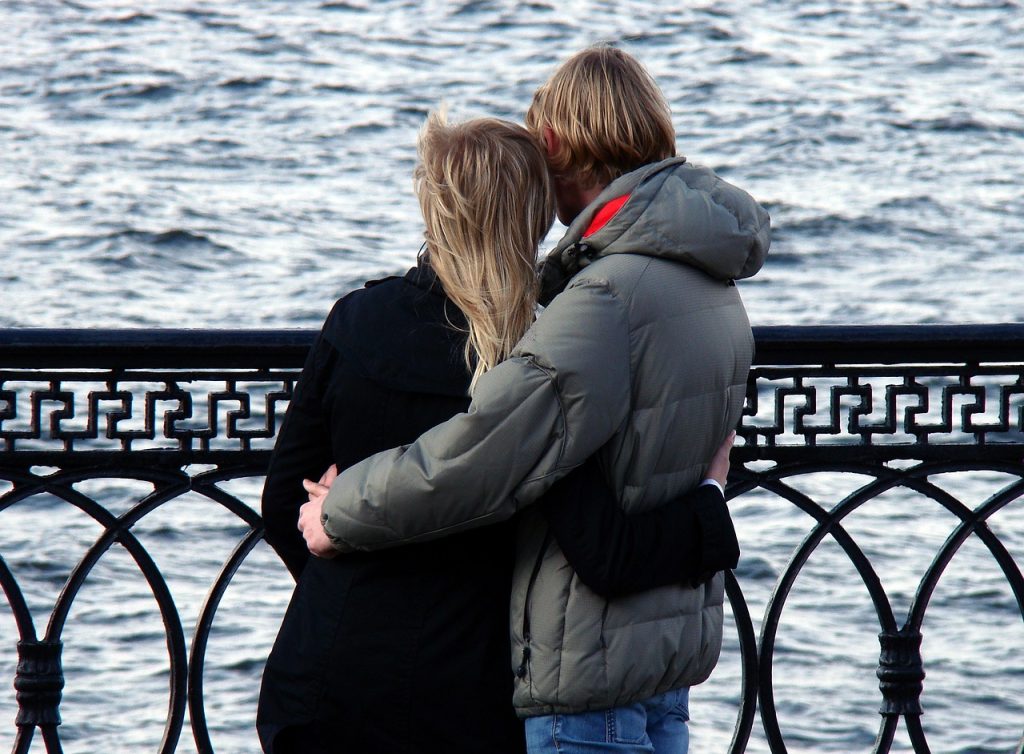 découvrez les meilleurs sites de rencontre pour trouver l'amour en ligne. que vous cherchiez une relation sérieuse ou des rencontres occasionnelles, explorez une variété de plateformes adaptées à tous les profils et préférences.